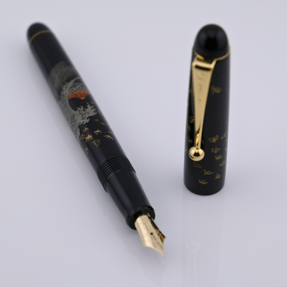 Namiki Tradition Mount Fuji and Wave Füllhalter