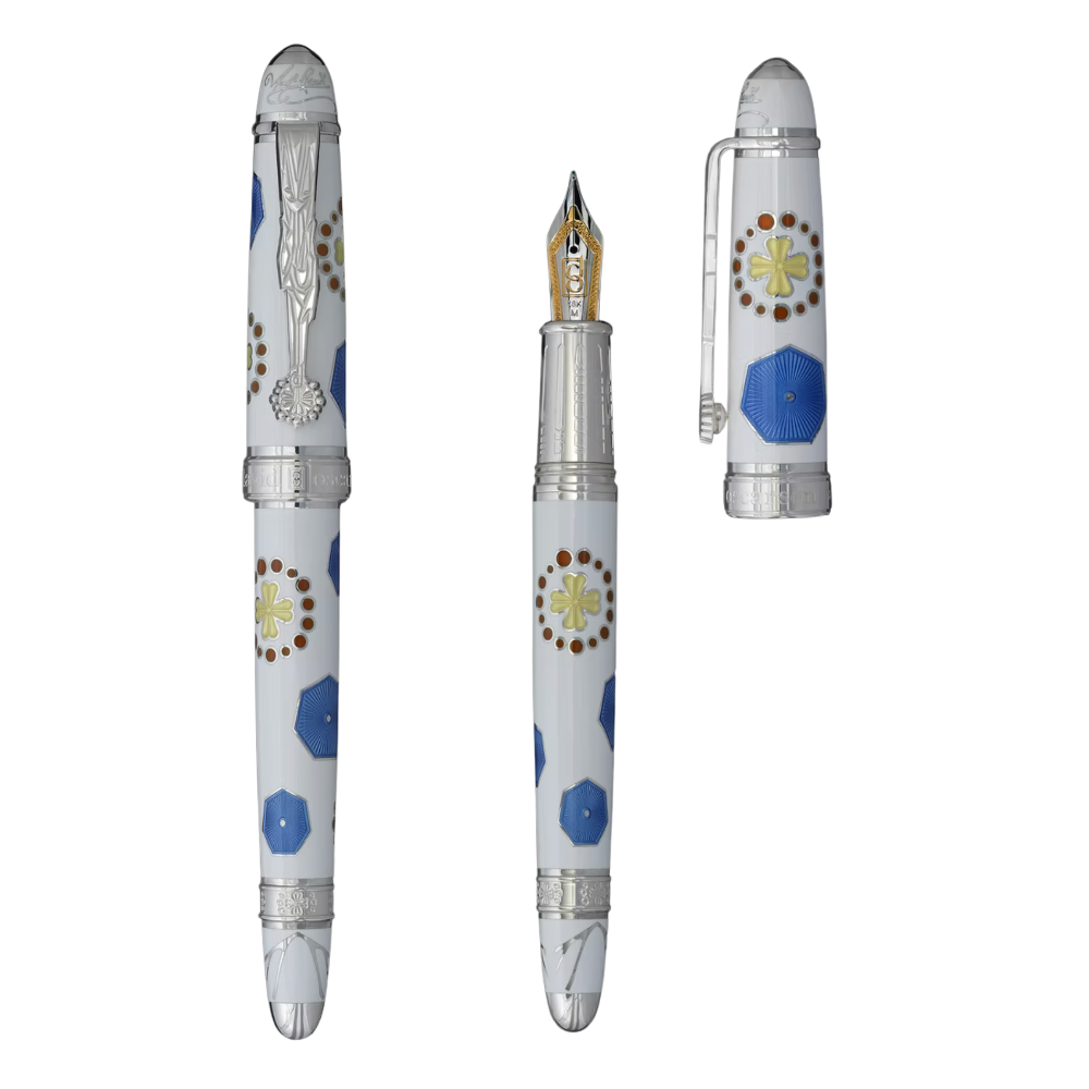 David Oscarson – La Sagrada Familia Collection - White