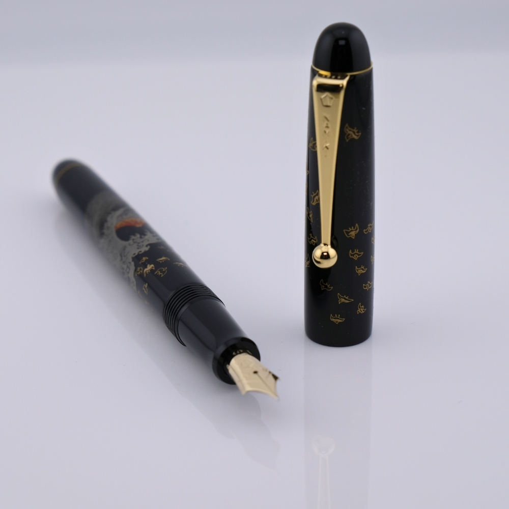 Namiki Tradition Mount Fuji and Wave Füllhalter