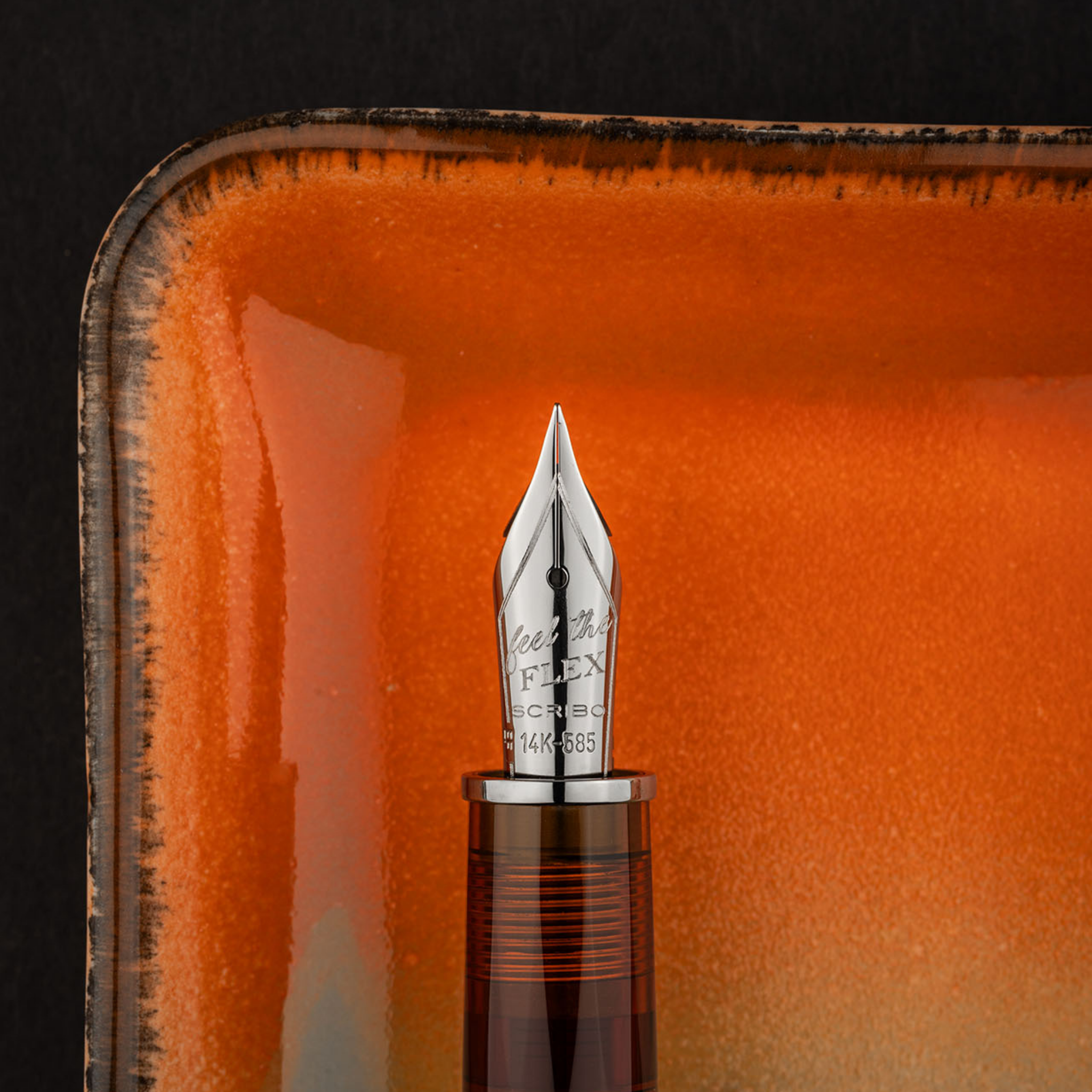 Scribo FEEL Resina Ruthenium Trim Fountain Pen