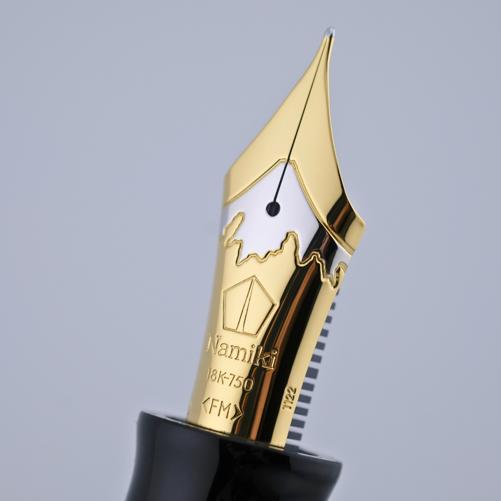 Namiki Aya Hayate Gale Maki-e fountain pen