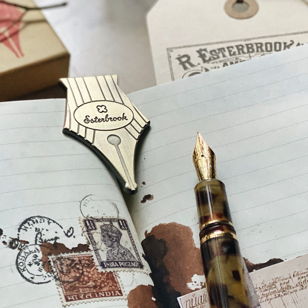Esterbrook Nib Book Holder