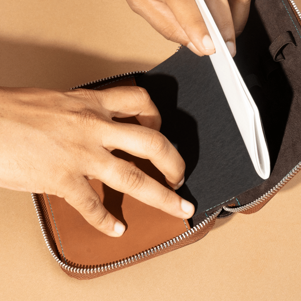 Endless Companion Verstellbares Etui für 5 Schreibgeräte