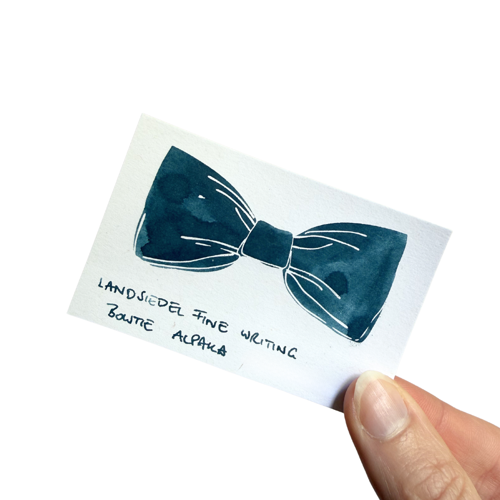 The BOWTIE Collection - No.5 Bowtie Alpaca - VORBESTELLUNG