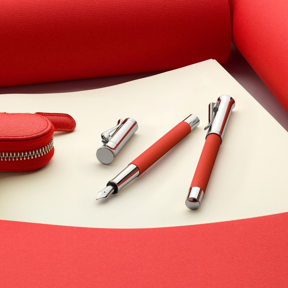 Graf von Faber-Castell Guilloche India Red Füllfederhalter