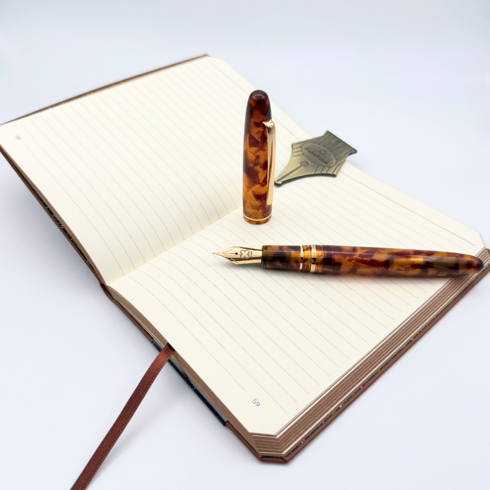 Esterbrook Estie Amber Tortoise Gold Trim fountain pen