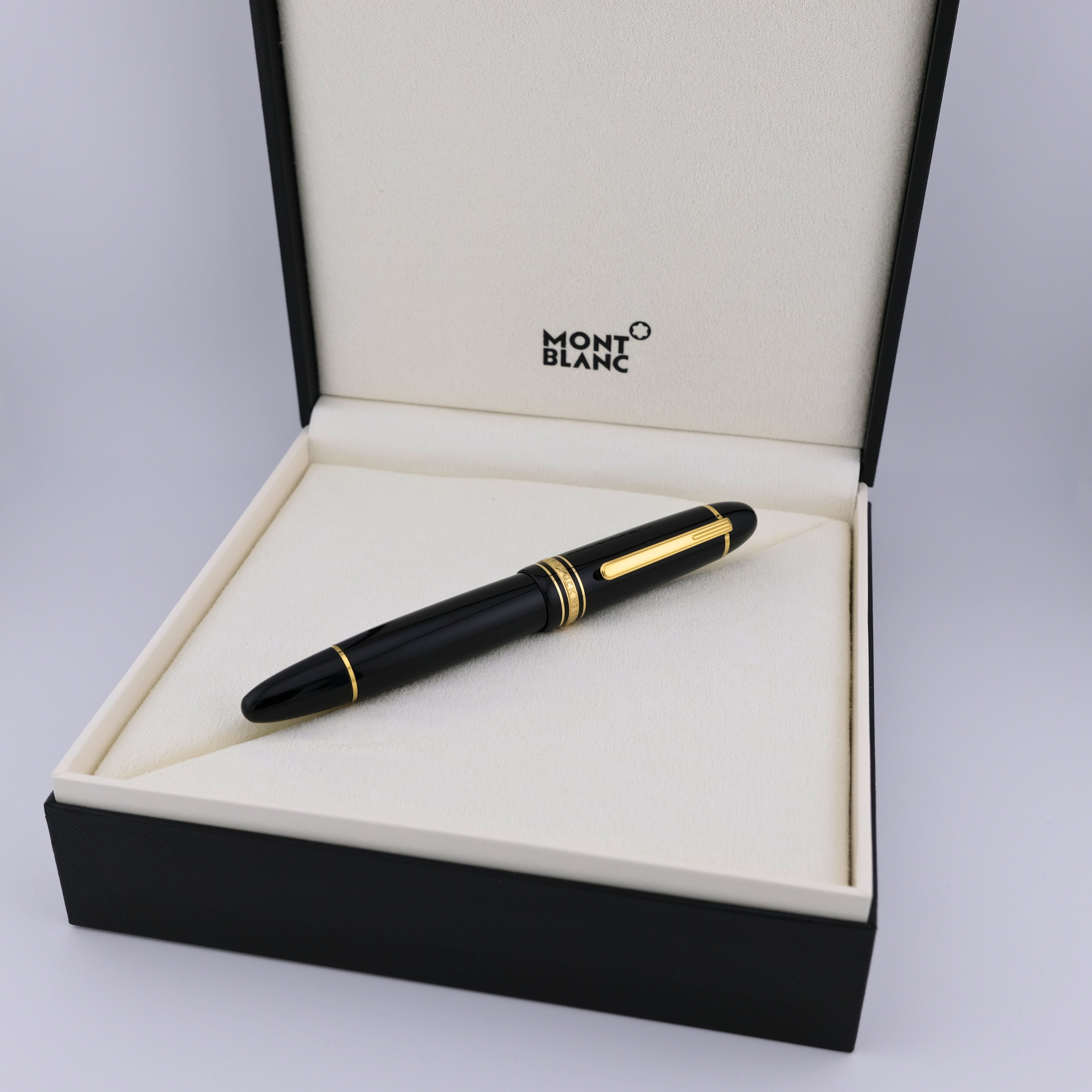 Montblanc Calligraphy Flex Masterpiece