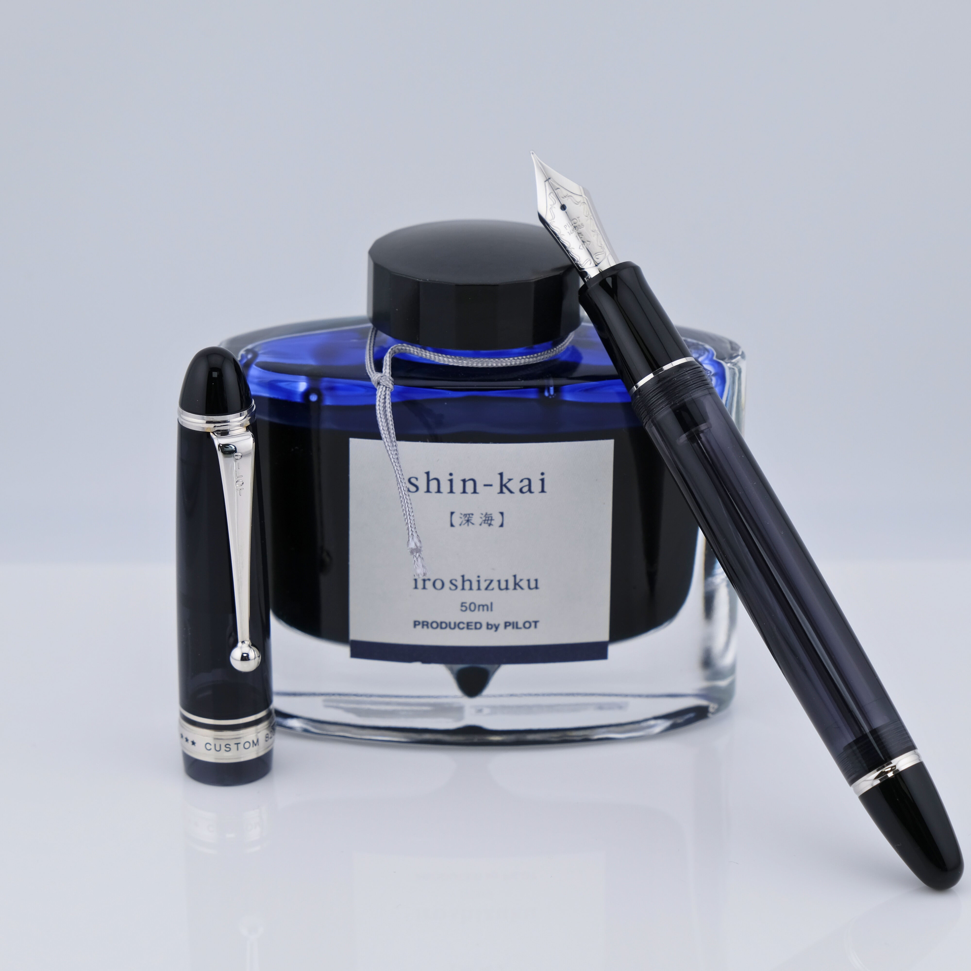 Customized Pilot Custom 823