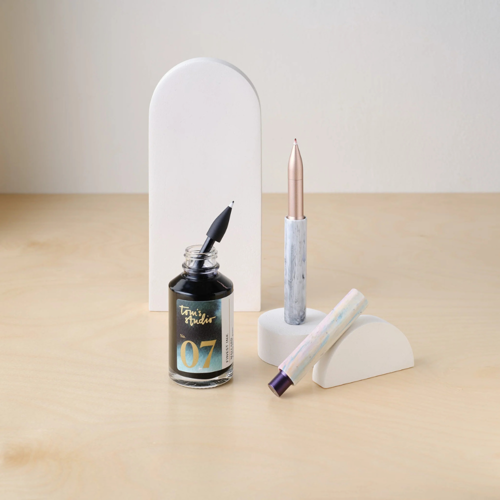 Tom´s Studio The Wren Write Off - Smoke