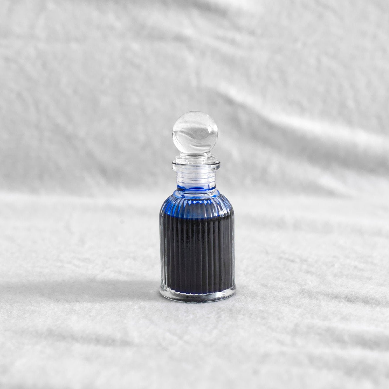 Pennonia Decorative Ink Bottle