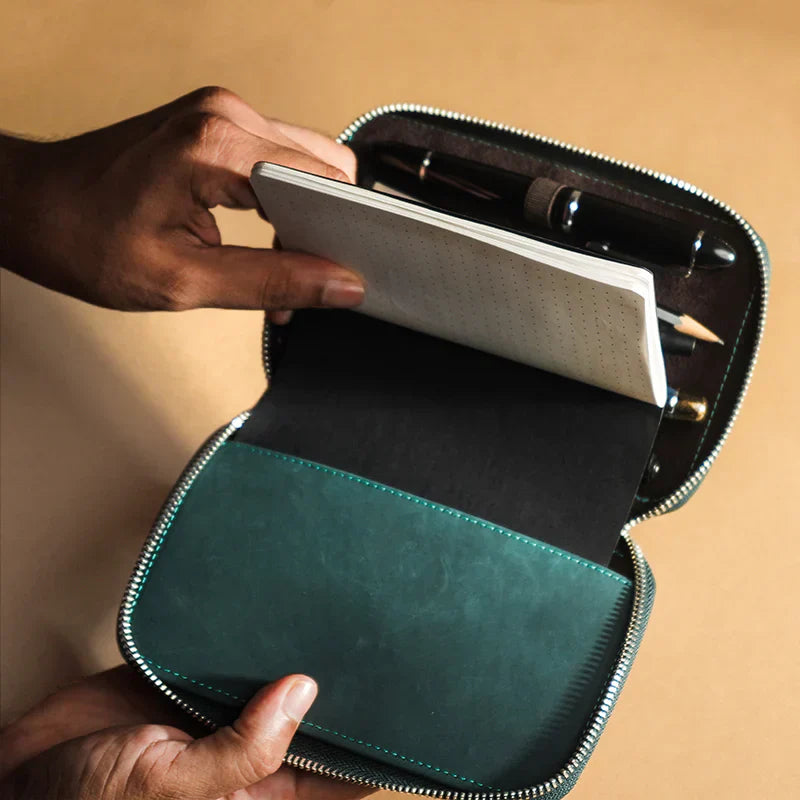 Endless Companion Stoff Verstellbares Etui für 5 Schreibgeräte