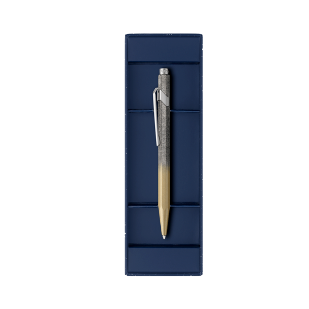 Caran d´Ache 849 COSMIC BLUE GOLD Kugelschreiber