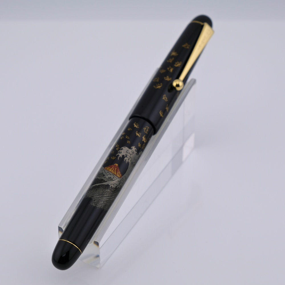 Namiki Tradition Mount Fuji and Wave Füllhalter
