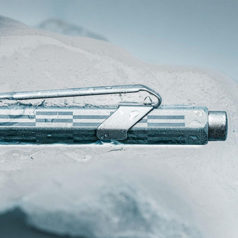 Caran d´Ache 849 ALPINE FROST BLAU Kugelschreiber