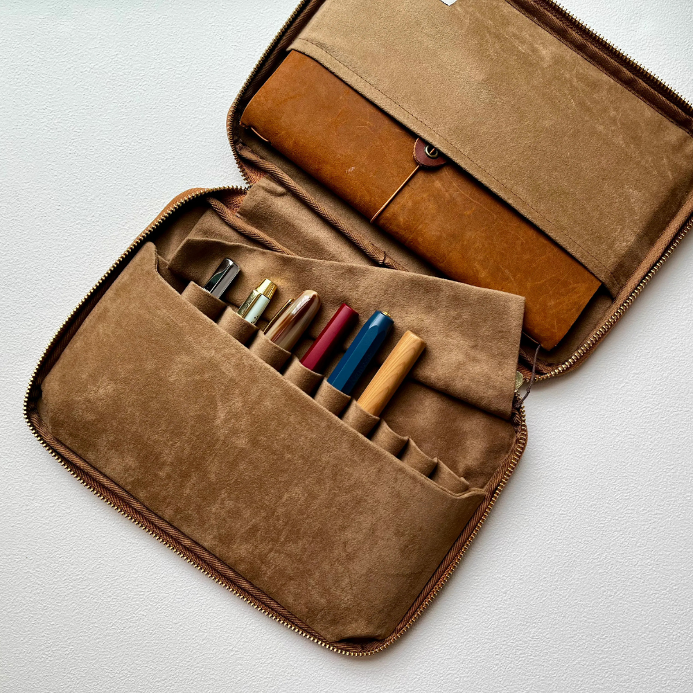 Kyoku Haku Women's Zippered Pen Case for 10 Writing Instruments