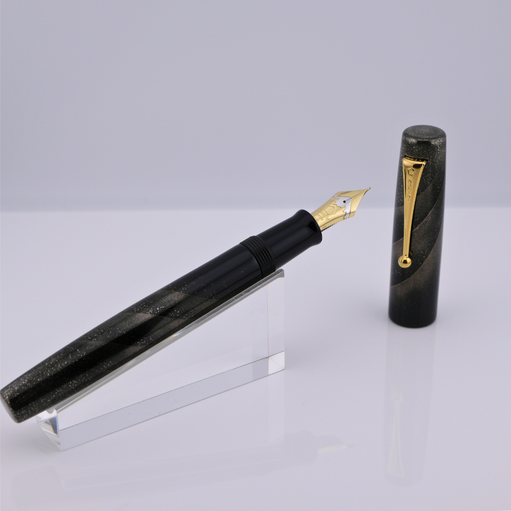 Namiki Aya Hayate Gale Maki-e fountain pen