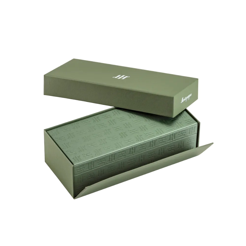 Green gift box for the Armonia Fountain Pen, perfect for an elegant presentation.