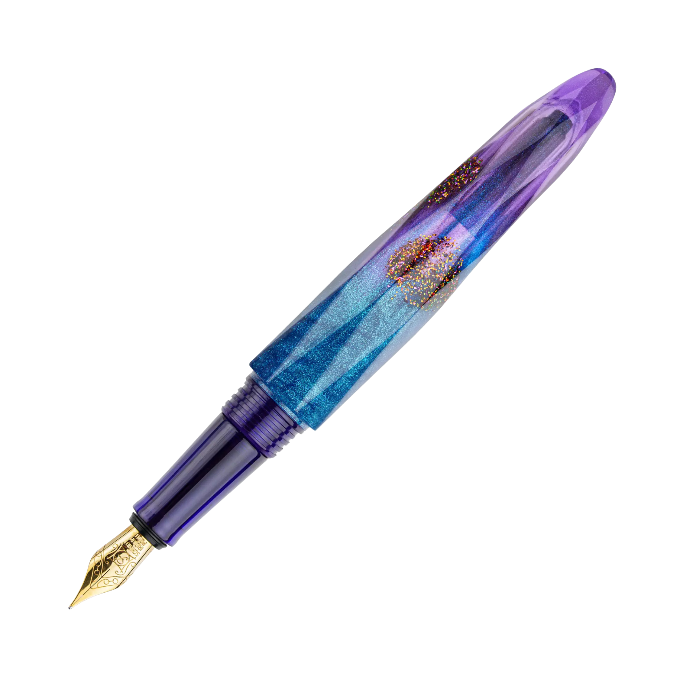 Benu Briolette Amethyst Tide Füllfederhalter aus lila-blauem Resin mit goldenen Glitzerakzenten und facettierter Oberfläche