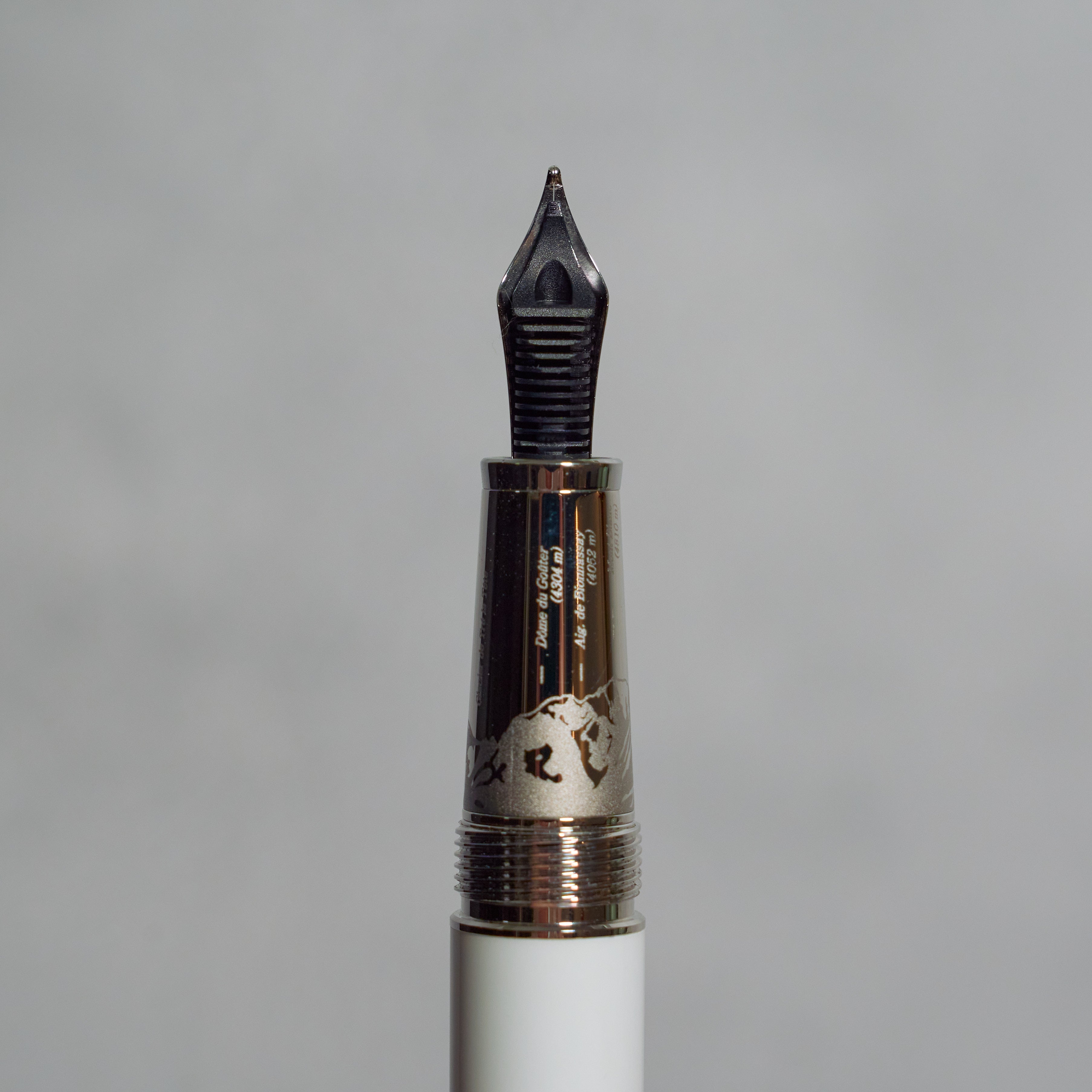 Montblanc Tribute to the Mont Blanc Meisterstück Classique Füllhalter Pre-Owned