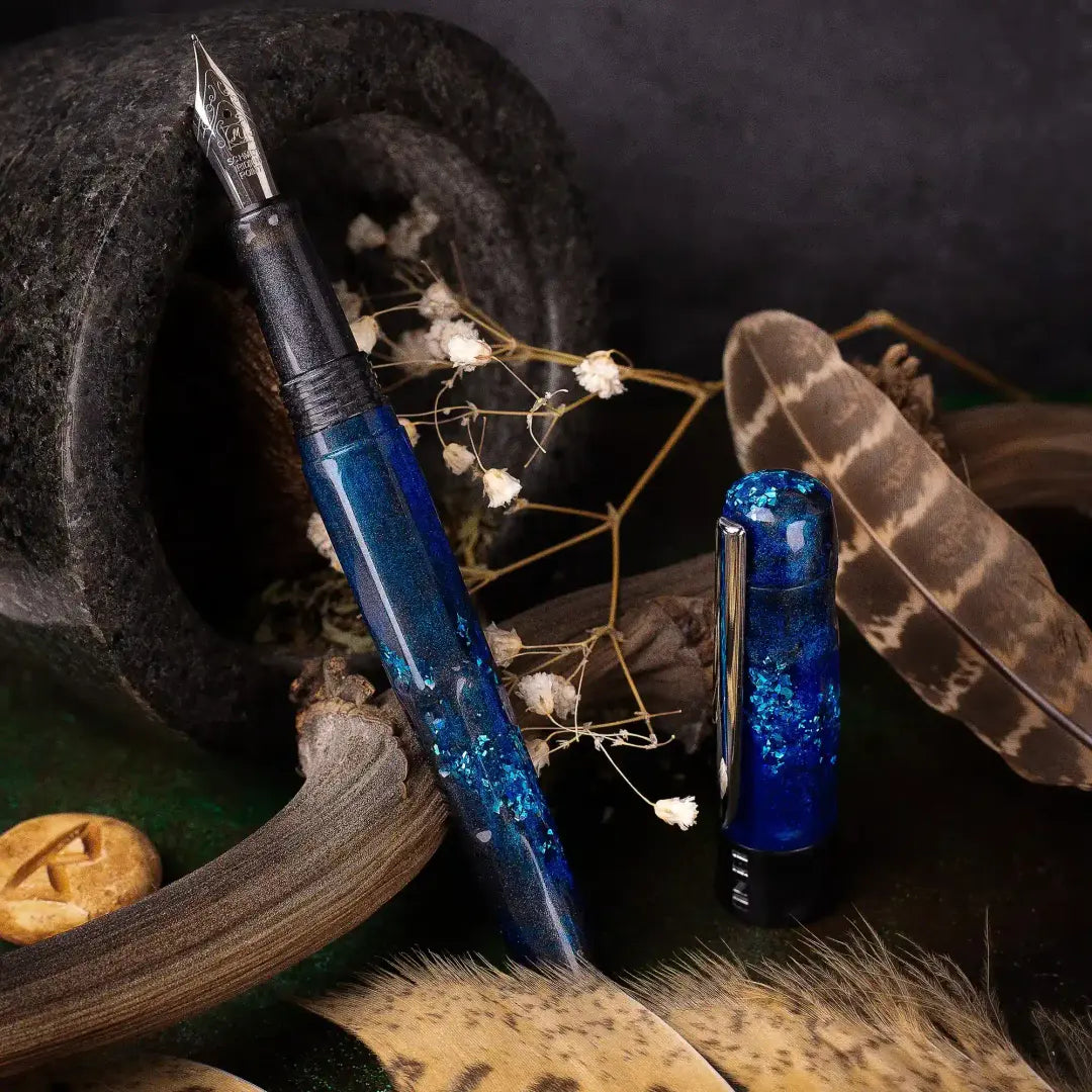 Benu Talisman - Hawk's Eye Füllfederhalter