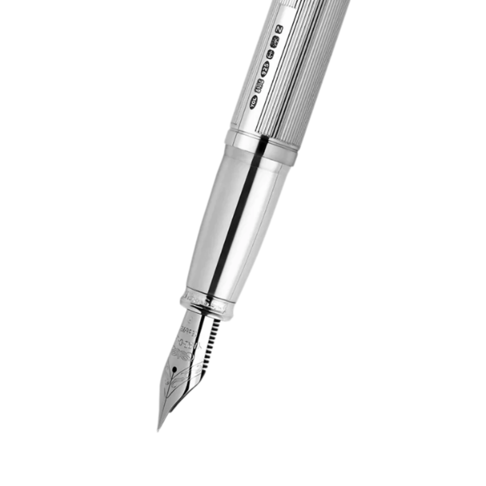 Yard O Led The Pinstripe 72 fountain pen