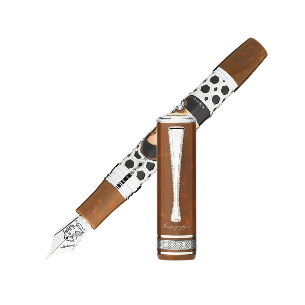 Montegrappa Füllfederhalter mit edlem braunem Leder und Sterlingsilber-Akzenten.