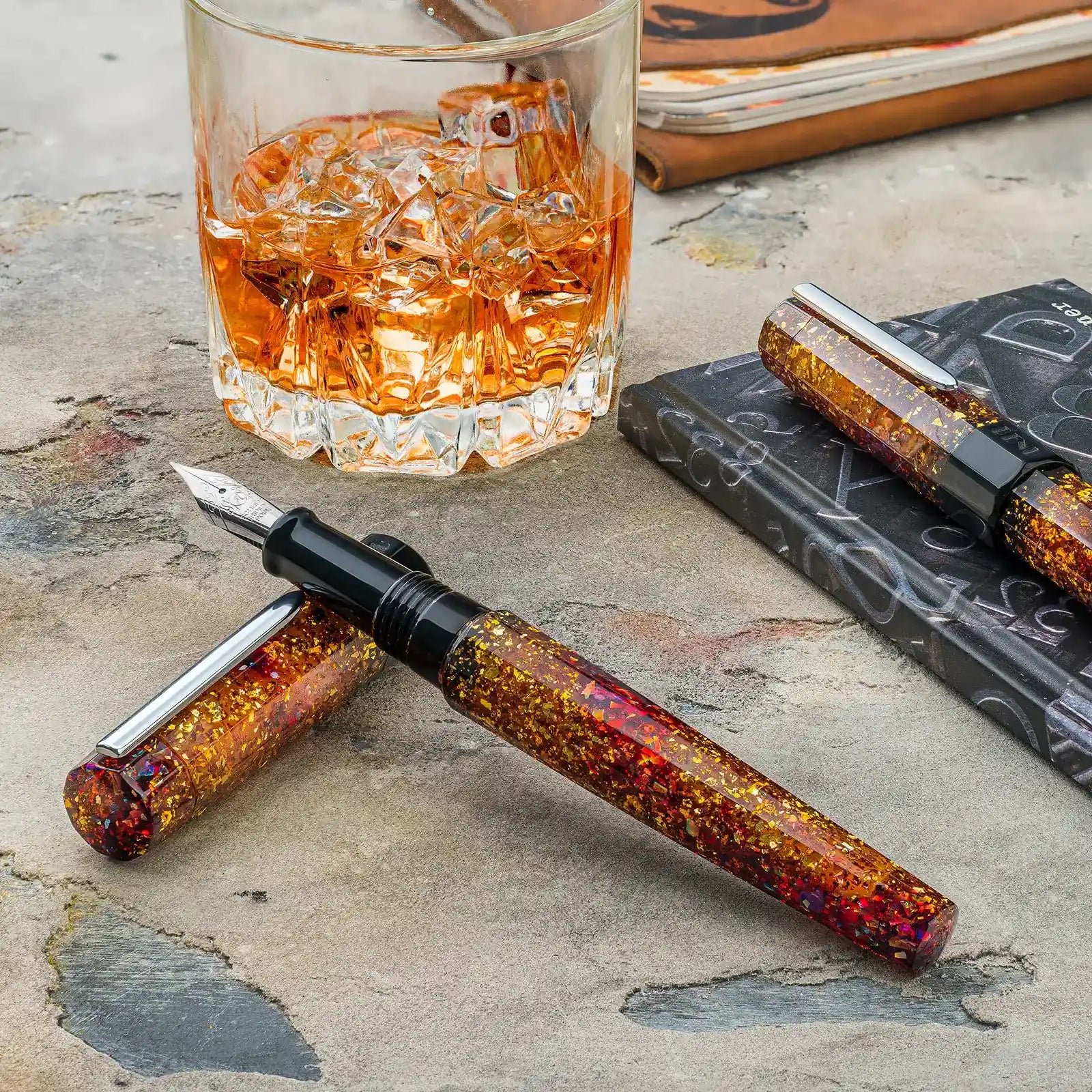 Benu Euphoria - Bourbon Füllfederhalter