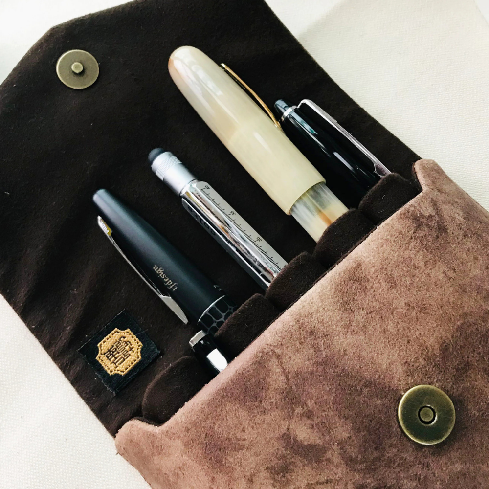 Kyoku haku Leather Feel Pen Case für 5 Schreibgeräte