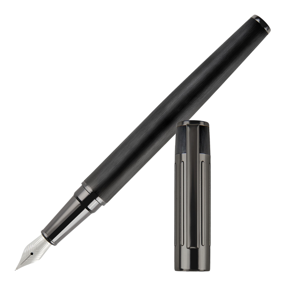 Hugo Boss Gear Ribs Black Füllfederhalter