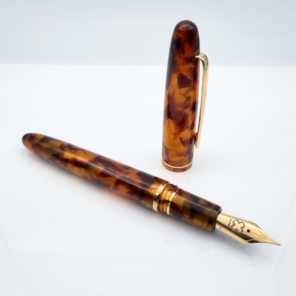 Esterbrook Estie Amber Tortoise Gold Trim Füllhalter