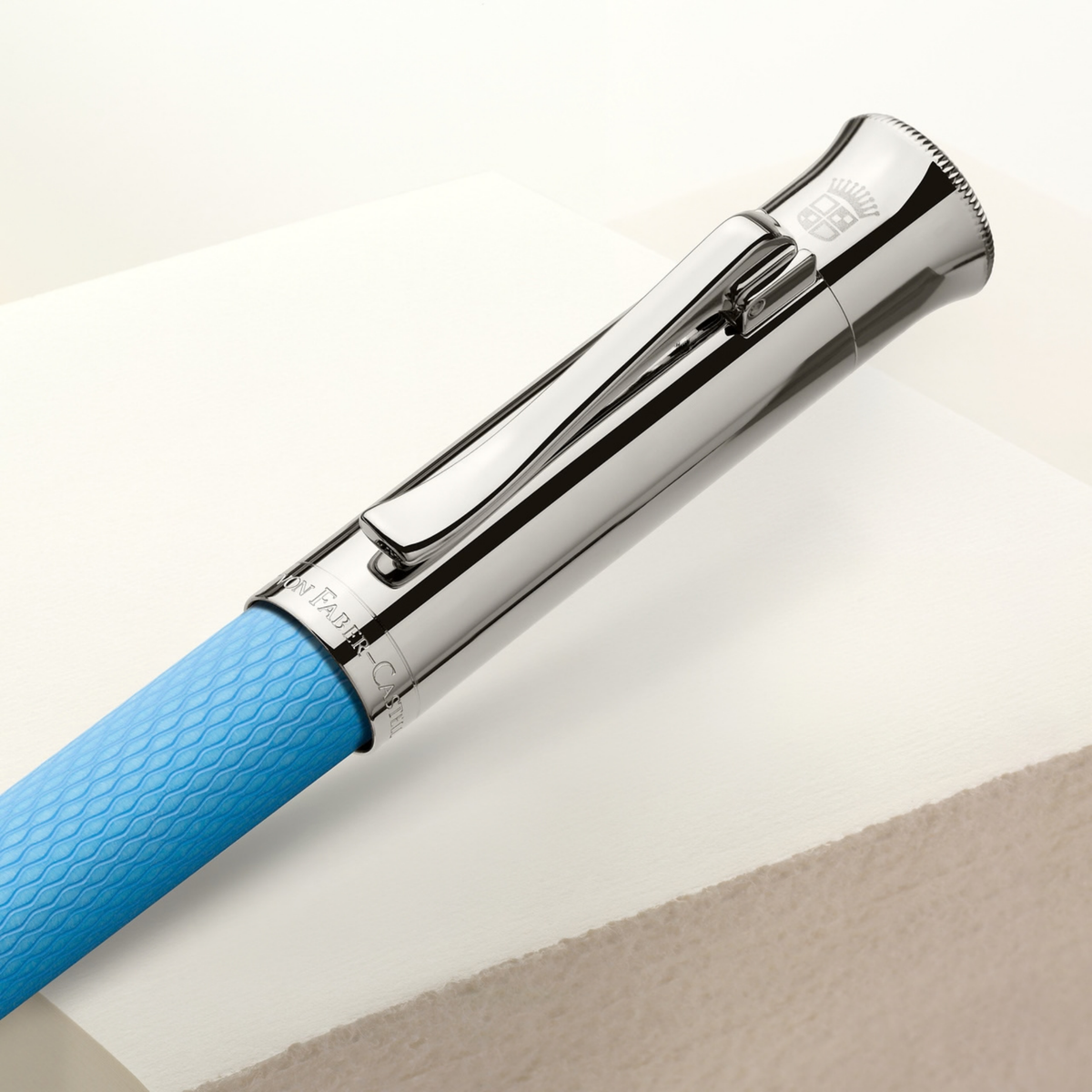 Graf von Faber-Castell Guilloche Gulf Blue Füllfederhalter