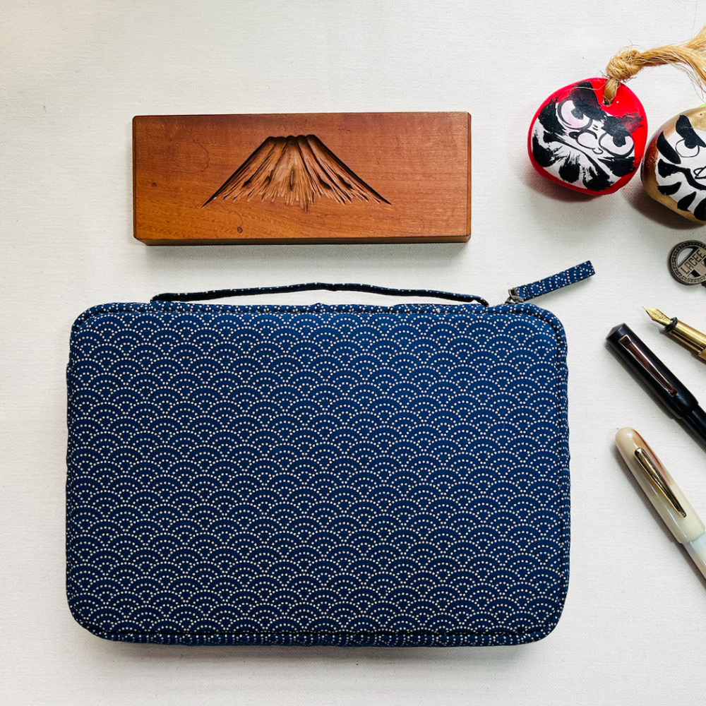 Kyoku haku Seigaiha Zippered Pen Case für 20 Schreibgeräte