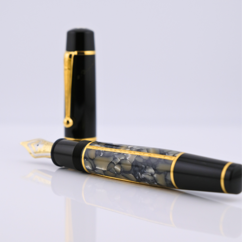 Montblanc Writers Edition Alexandre Dumas Füllfederhalter Sohn