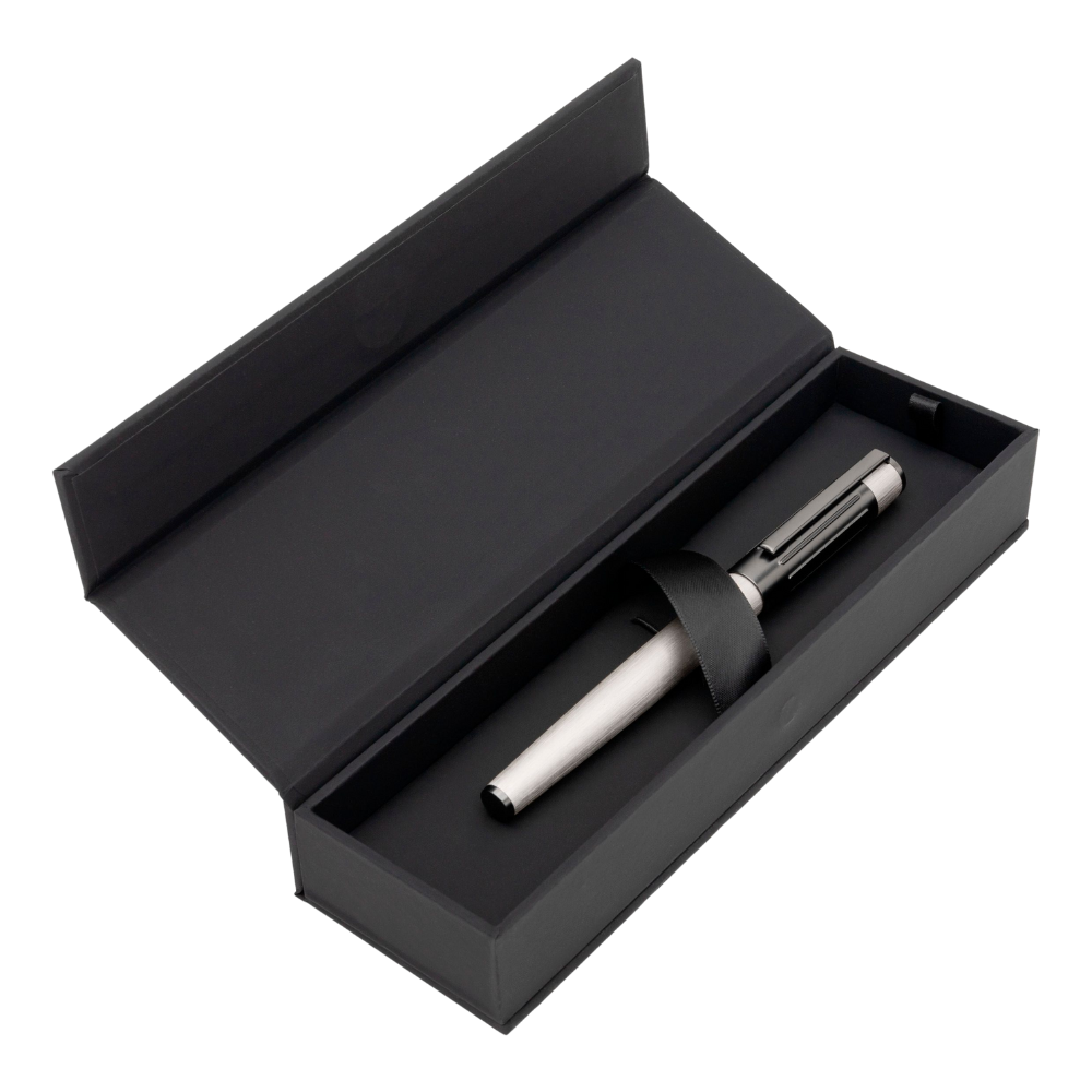 Hugo Boss Gear Ribs Chrome Füllfederhalter