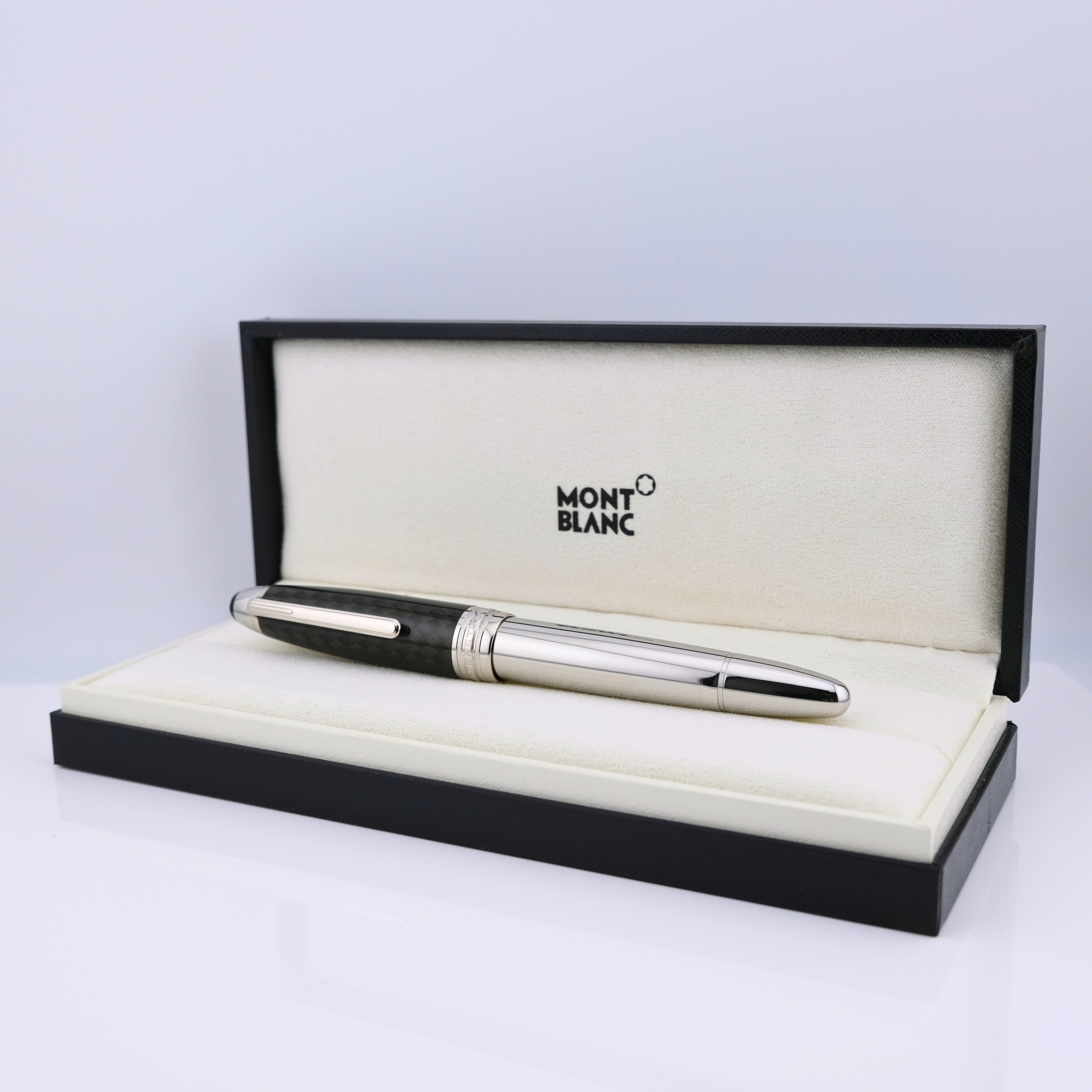 Montblanc Meisterstück LeGrand Solitaire Carbon Stainless Steel Füllhalter