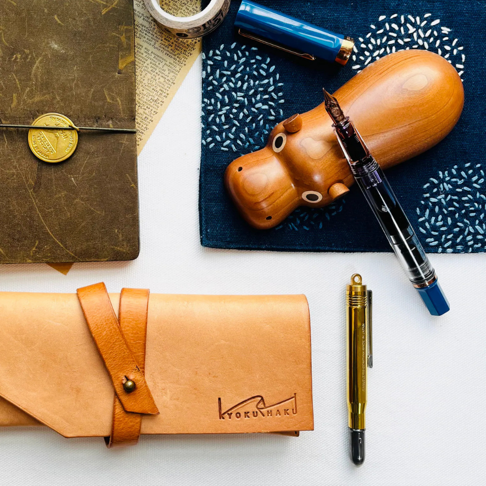 Kyoku Haku Hippo Pen Holder - Little River