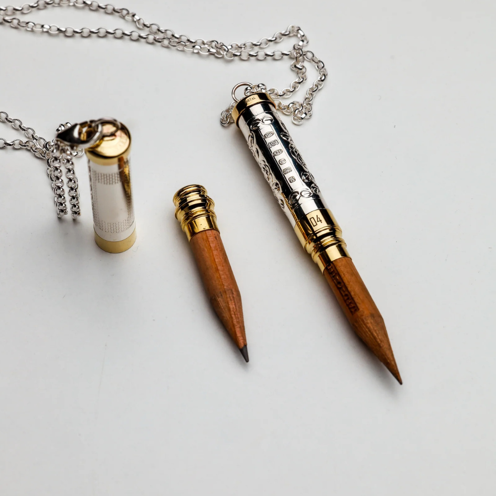 Yard O Led Pocket Piccadilly Necklace - ROSE GARDEN