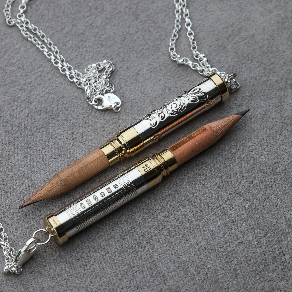 Yard O Led Pocket Piccadilly Necklace - ROSE GARDEN