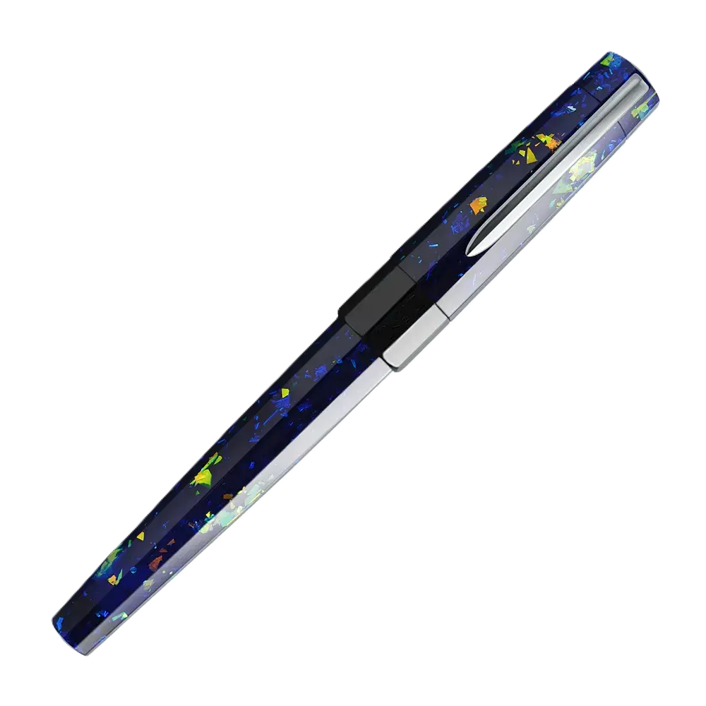 Benu Euphoria Jazz Füllfederhalter aus nachtblauem und schwarzem Resin mit goldenen Akzenten und Edelstahlclip
