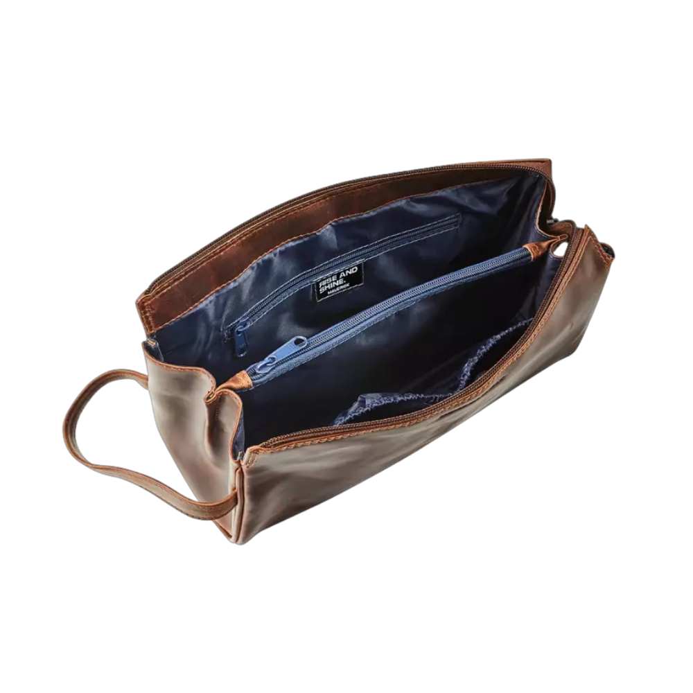 Maverick Leder-Kosmetiktasche geöffnet, Innenansicht mit Fächern