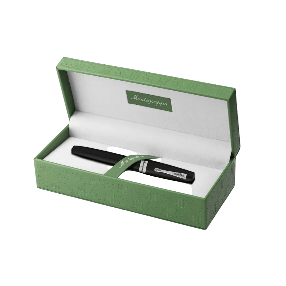Montegrappa Elmo 02 Jet Black Fountain Pen in a green gift box, neatly arranged.