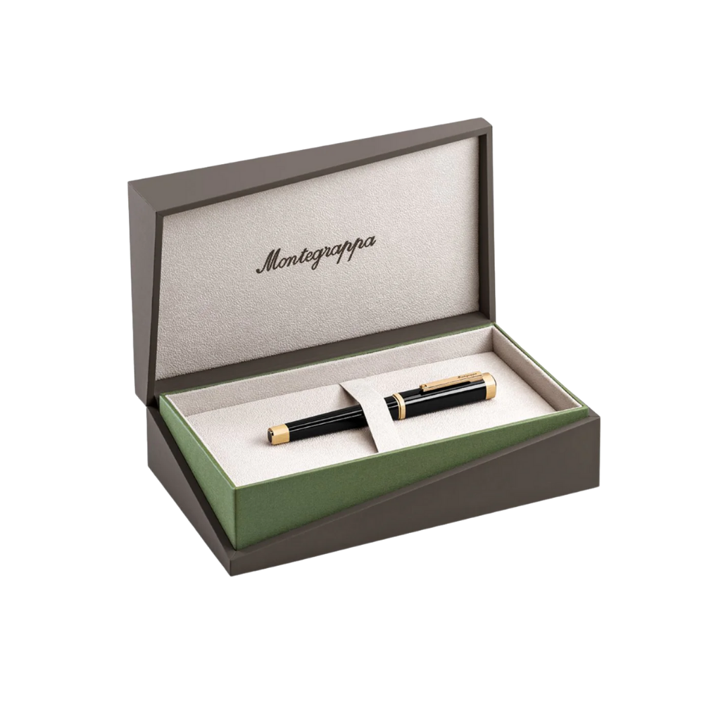 Montegrappa Quattro Gold 14K Fountain Pen displayed inside a green premium gift box.