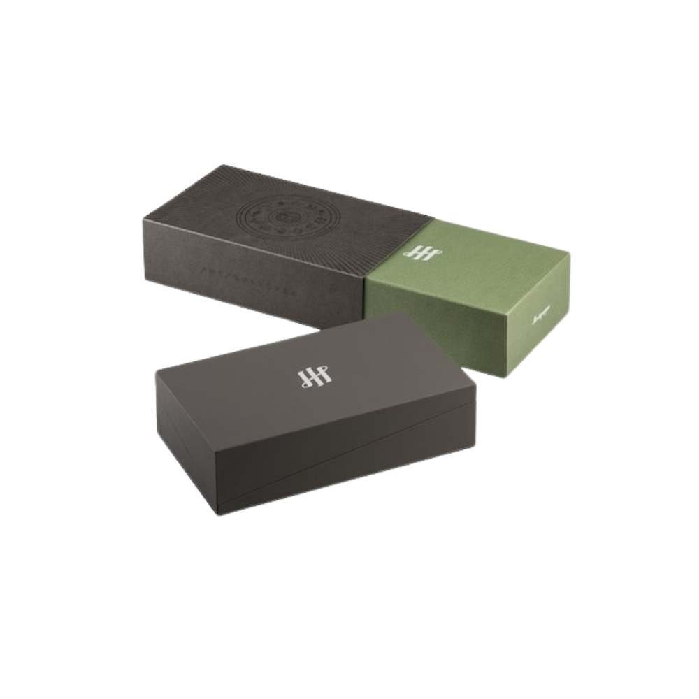 Montegrappa Zero Zodiac Aries Ultra Red fountain pen in its standard black packaging