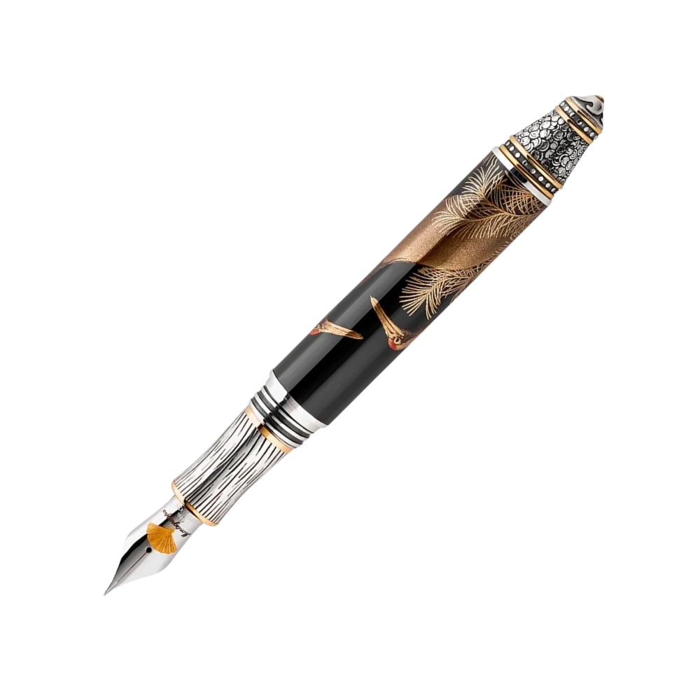 Kitcho Crane Fountain Pen displayed in premium packaging, emphasizing its luxurious materials and artistic craftsmanship.