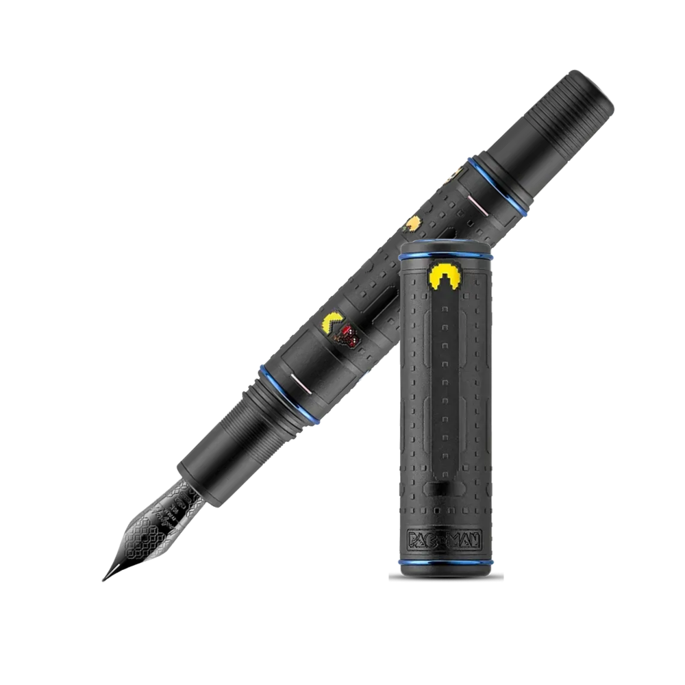 Montegrappa PAC-MAN Ghostwriter Füllfederhalter in IP Ultra-Black mit 14K-Goldfeder, Seitenansicht