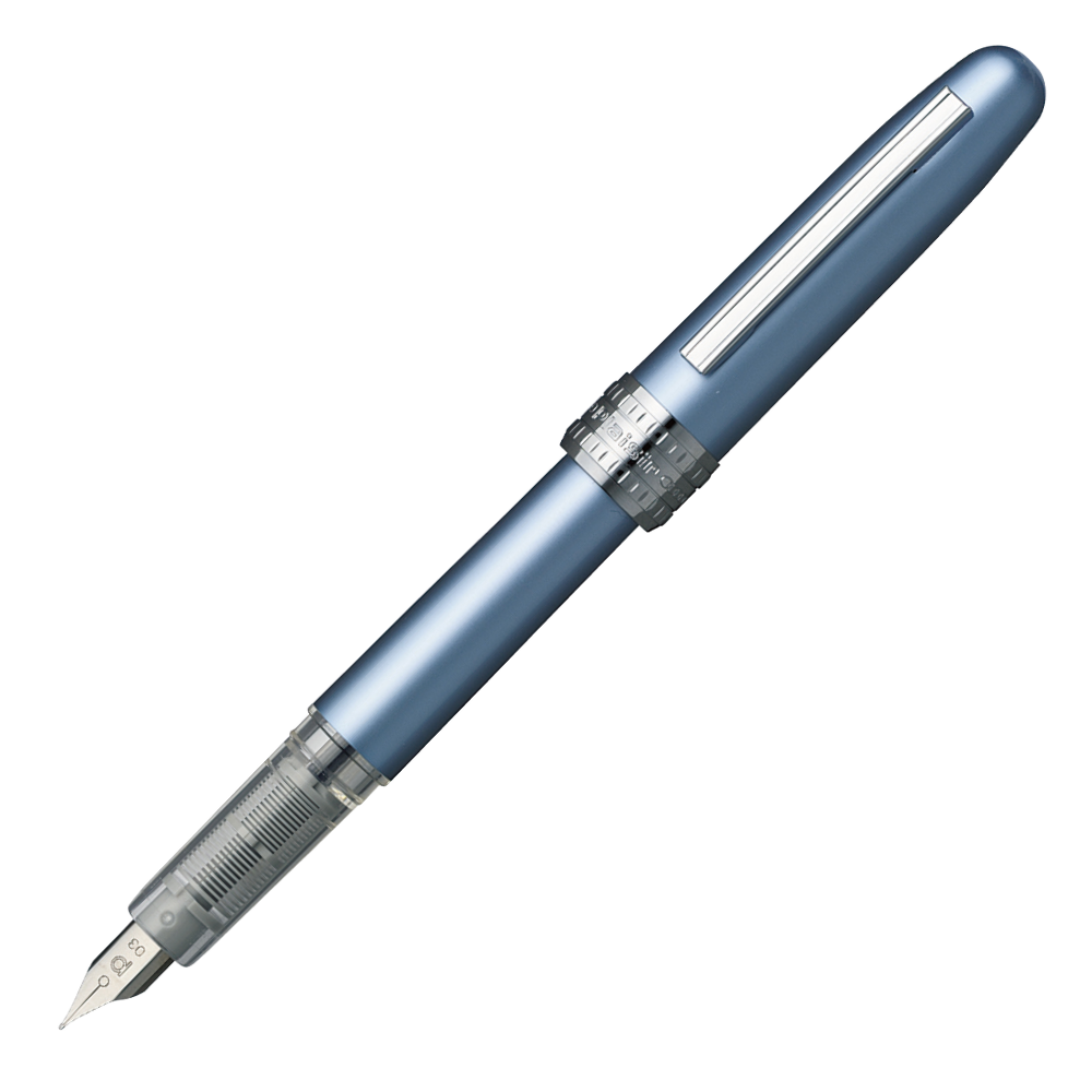 Platinum Plaisir Frosty Blue Füllfederhalter mit anodisiertem Frosty Blue Aluminium-Korpus und chromiertem Metallclip.